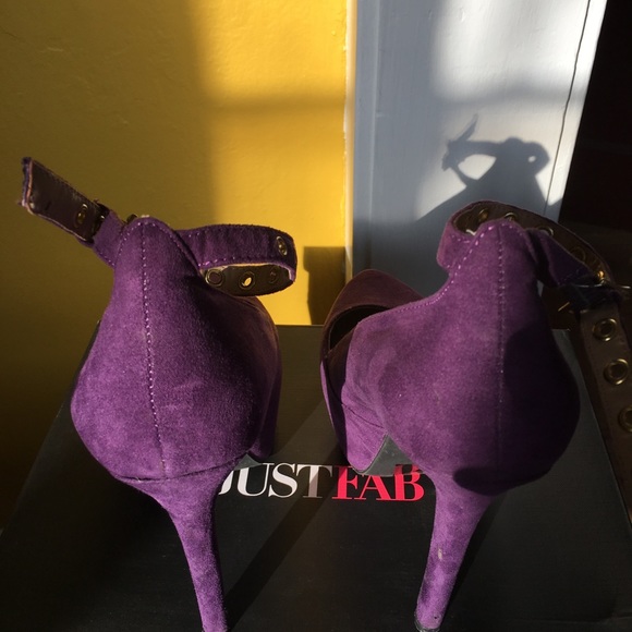 JUSTFAB Dahlia Purple Suede Heels - Picture 5 of 5